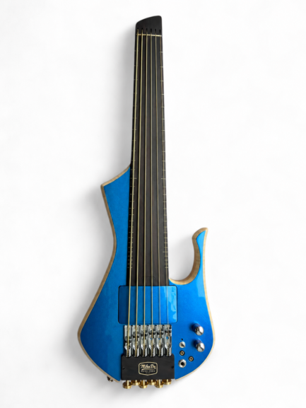 MihaDo FingyBass Devi 24-inch headless 6-string fretless short scale bass with passive electronics front view
